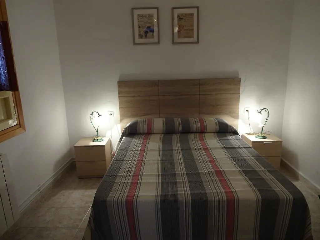 Cortijo El Pinar Guest House Montilla